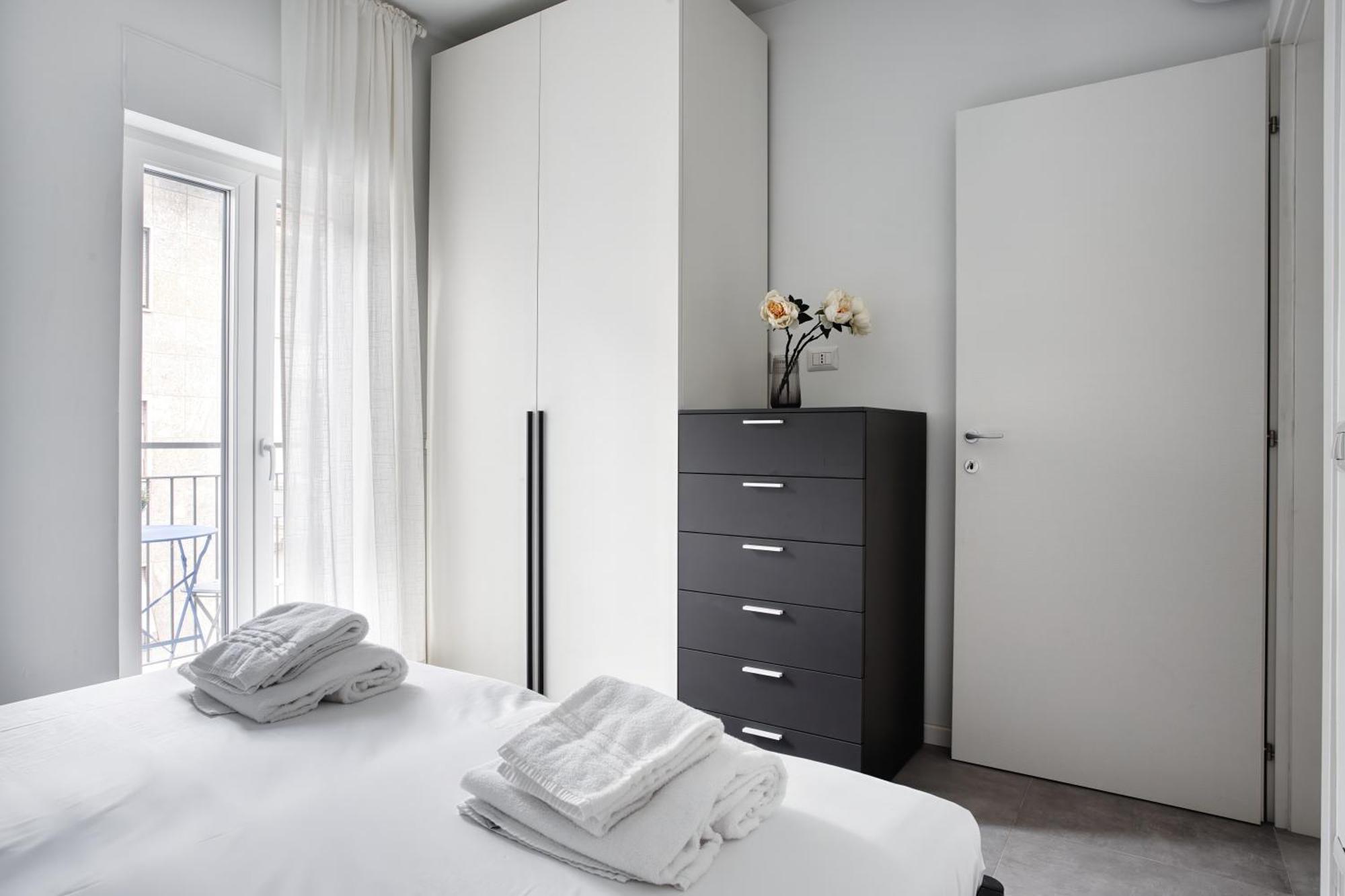 Sleek City Abode In Maciachini Milan Extérieur photo