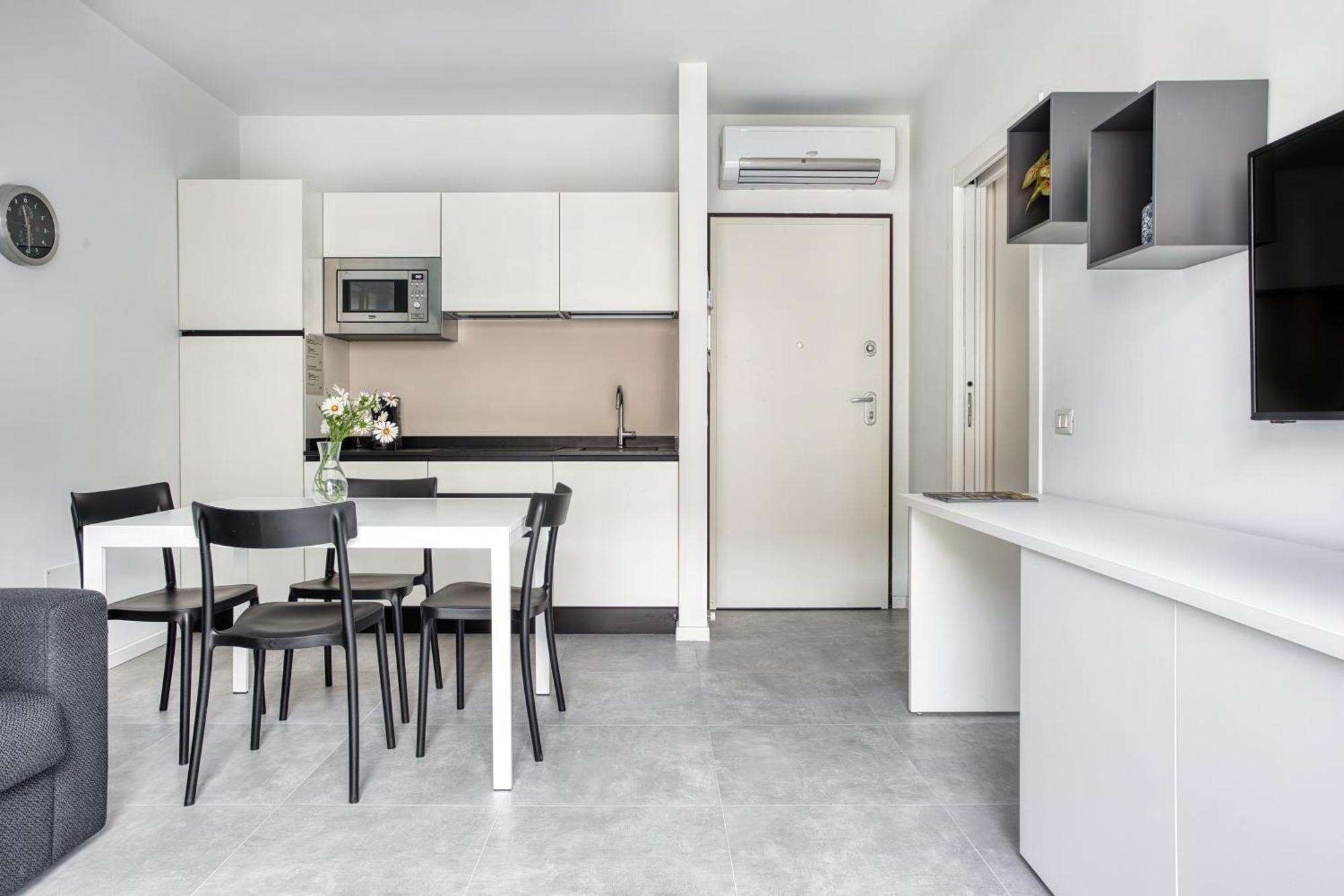 Sleek City Abode In Maciachini Milan Extérieur photo